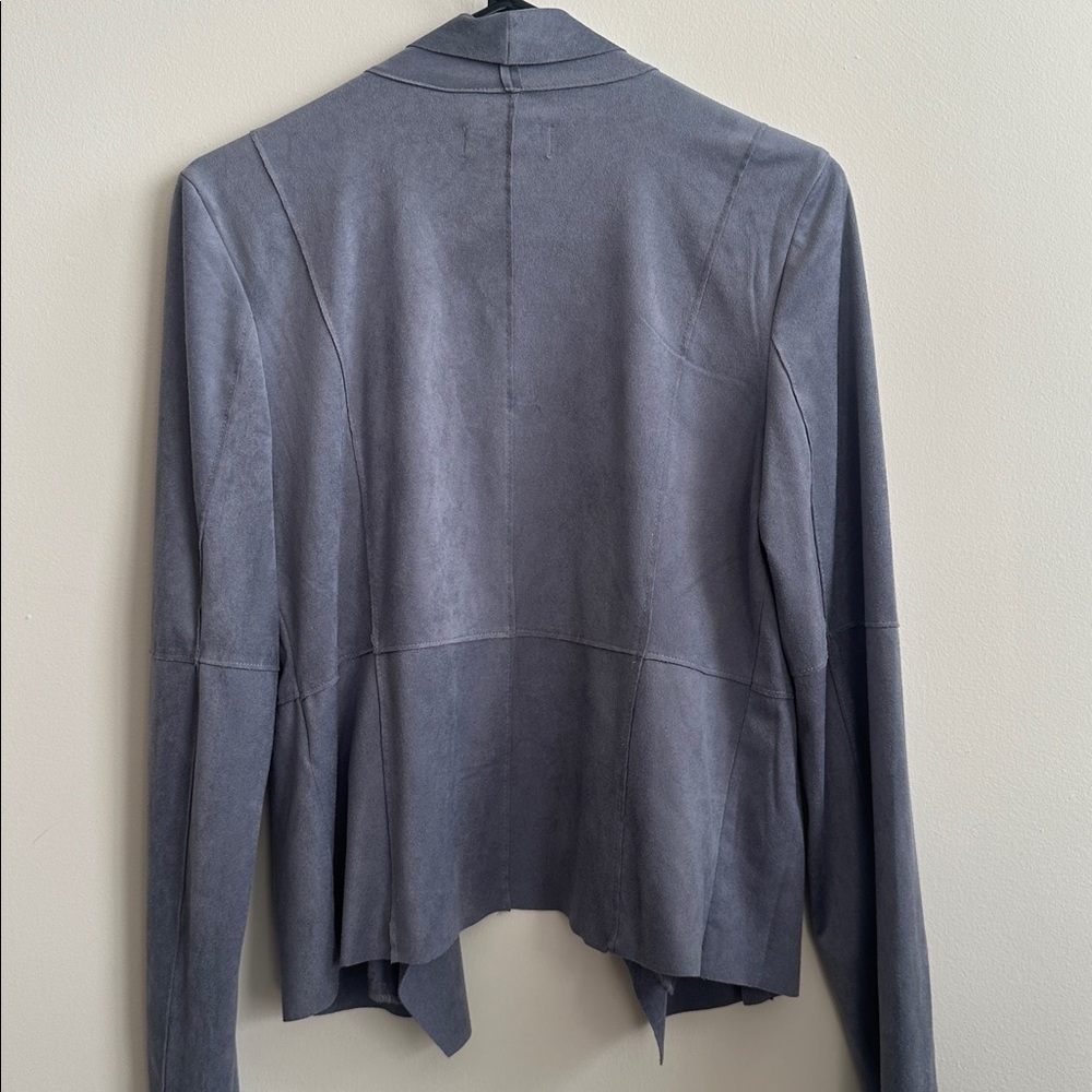 Bagatelle Women's Elegant Gray Blazer - Picture 3 of 10